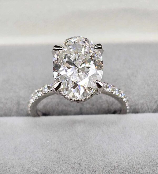 IGI certified 4.50 TCW Oval Lab Grown Diamond Ring. W/hidden halo 14k